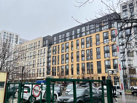 квартира по адресу Салютная ул., 1-Б