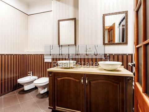 комерційна за адресою Київ, Івана Мазепи вул. (Січневого Повстання), 16