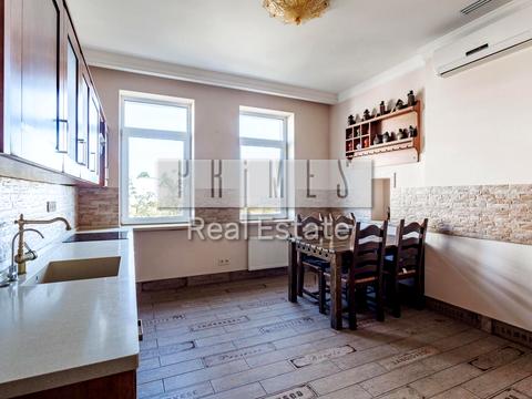 комерційна за адресою Київ, Івана Мазепи вул. (Січневого Повстання), 16