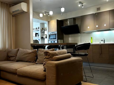 квартира за адресою Митрополита Андрея Шептицького вул. (Анатолія Луначарського), 3-В