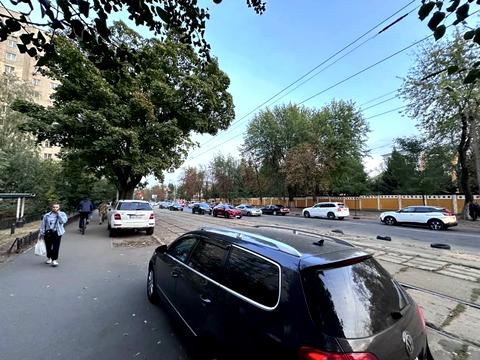 комерційна за адресою Дегтярівська вул., 26