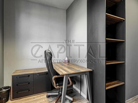 комерційна за адресою Михайла Бойчука вул. (Кіквідзе), 41-Б