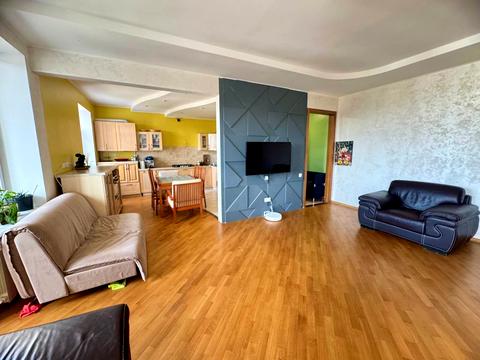 квартира по адресу Менахем-Мендл Шнеерсона ул. (Мініна), 19-А