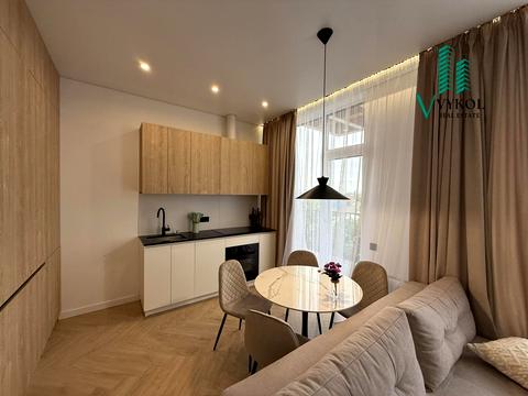 квартира за адресою Одеса, Одеської громади вул. (Авдєєва-Чорноморського), 7