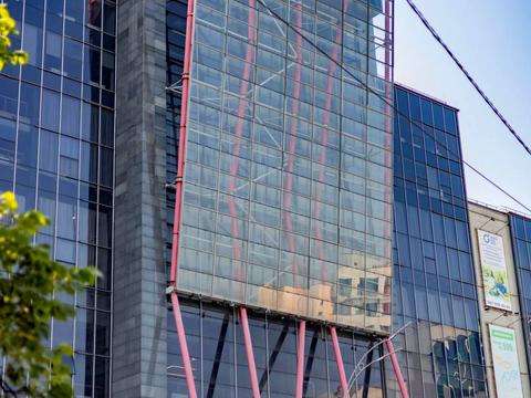 комерційна за адресою Вадима Гетьмана вул., 6