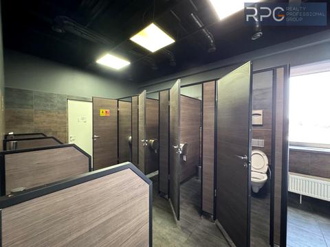 комерційна за адресою Вадима Гетьмана вул., 6