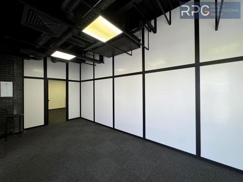 комерційна за адресою Вадима Гетьмана вул., 6