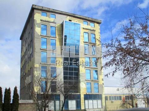 коммерческая по адресу Металлургов ул., 5