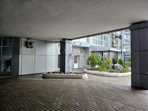 коммерческая по адресу Вадима Гетьмана ул., 1-А