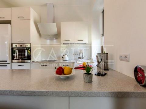 квартира по адресу Докучаевский пер., 8