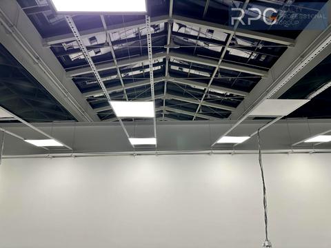 комерційна за адресою Вадима Гетьмана вул., 6