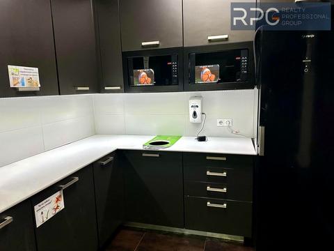 комерційна за адресою Вадима Гетьмана вул., 6