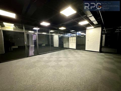 комерційна за адресою Вадима Гетьмана вул., 6