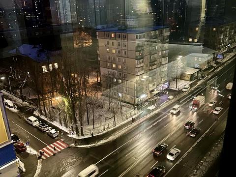 комерційна за адресою Вадима Гетьмана вул., 6