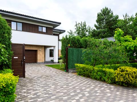 будинок за адресою Анатолія Солов'яненка вул., 238