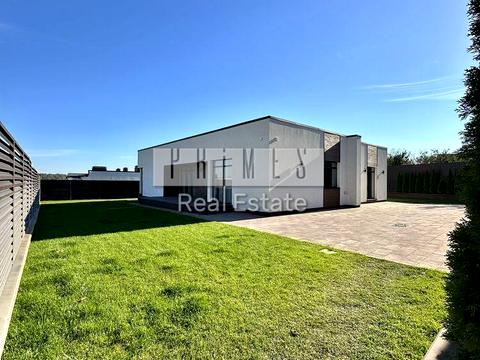 дом по адресу Дачна