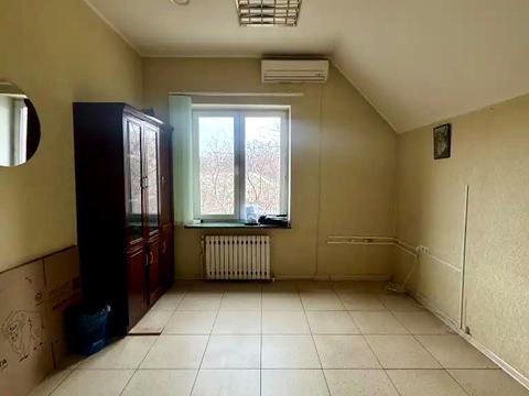 коммерческая по адресу Бардина, 7