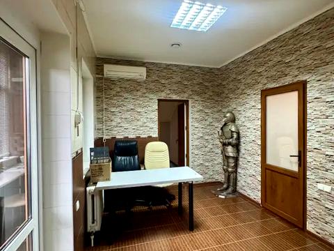 коммерческая по адресу Бардина, 7