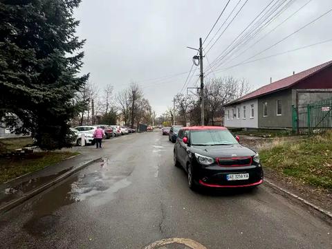 коммерческая по адресу Бардина, 7