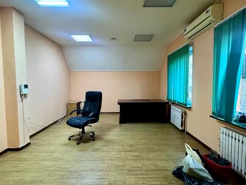 коммерческая по адресу Бардина, 7