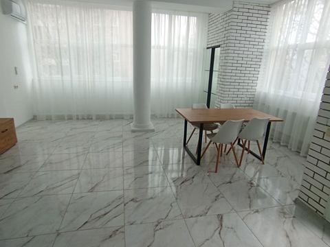 квартира за адресою Петра Григоренка просп. (Маршала Жукова), 39