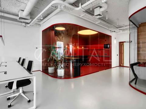 коммерческая по адресу Кловский спуск, 7