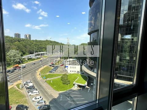 квартира за адресою Болсуновська вул. (Сергія Струтинського), 2