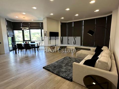 квартира за адресою Болсуновська вул. (Сергія Струтинського), 2