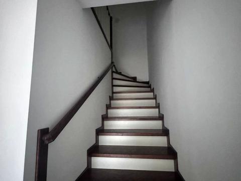 будинок за адресою Київська вул., 2