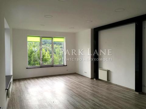 комерційна за адресою Редутна вул., 58