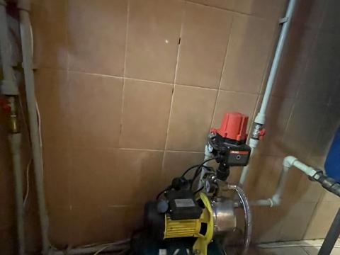 будинок за адресою 1-й Амундсена пров., 11