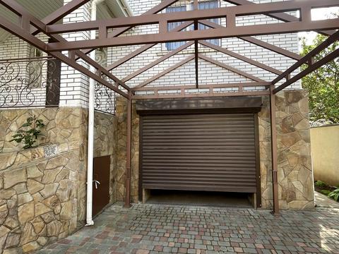 будинок за адресою 1-й Амундсена пров., 11