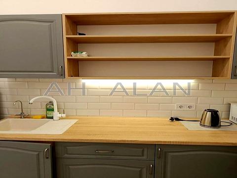 комерційна за адресою Велика Васильківська вул. (Червоноармійська), 23А