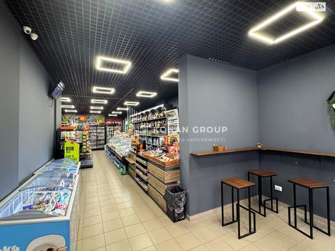 комерційна за адресою Свободи вул., 12а