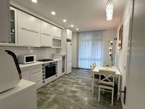 квартира за адресою В'ячеслава Чорновола просп. (), 16ж