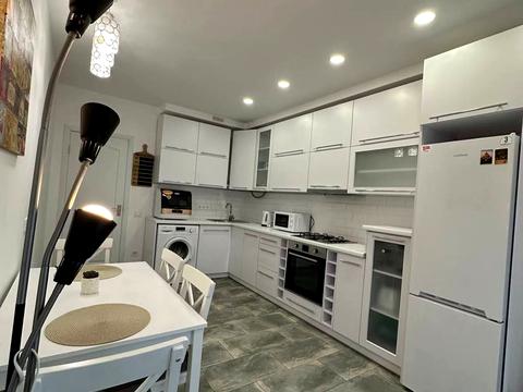 квартира за адресою В'ячеслава Чорновола просп. (), 16ж