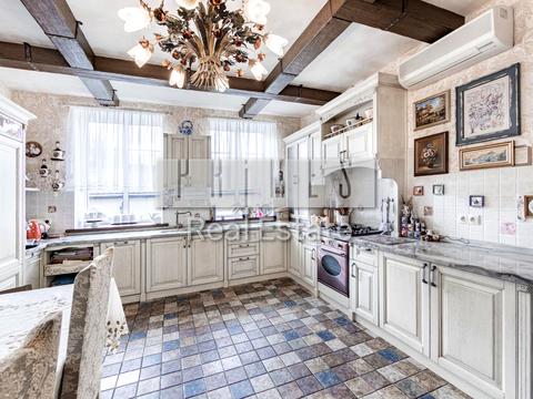 дом по адресу  ул.