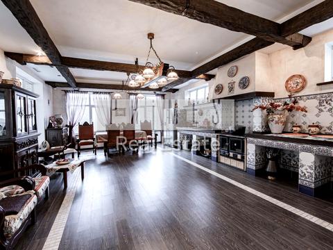 дом по адресу  ул.