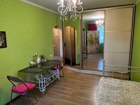 квартира за адресою Академіка Корольова вул., 6-А