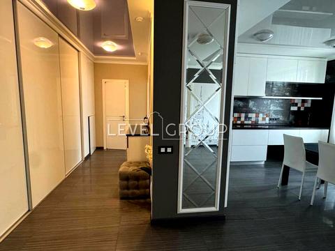 квартира за адресою Київ, Дмитрівська вул., 75