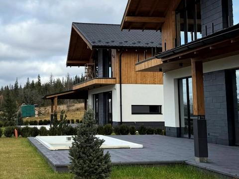 дом по адресу Грушевского ул.