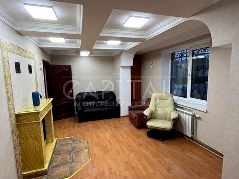 будинок за адресою Горіхова