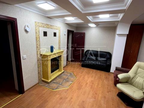 будинок за адресою Горіхова