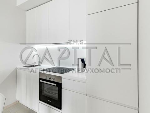 квартира за адресою Андрія Верхогляда вул. (Михайла Драгомирова), 11-В