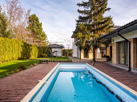 будинок за адресою смт. Козин, Анатолія Солов'яненка вул.