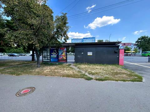 комерційна за адресою Харківське шосе, 172