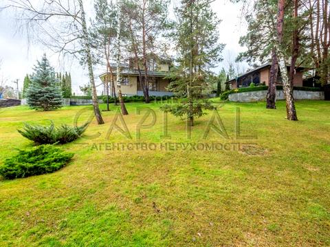 будинок за адресою Спортивна вул.