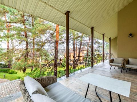 будинок за адресою Спортивна вул.