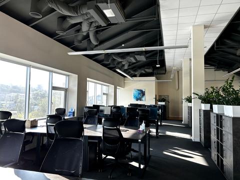 коммерческая по адресу Сімʼї Прахових ул. (Гайдара), 58