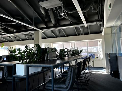 коммерческая по адресу Сімʼї Прахових ул. (Гайдара), 58